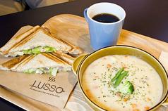 Cafe LUSSO(かふぇるっそ)