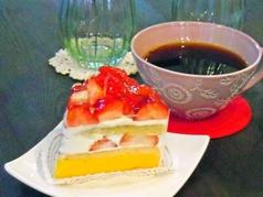 Patisser Cafe Frau(ぱてぃしぇかふぇふらう)