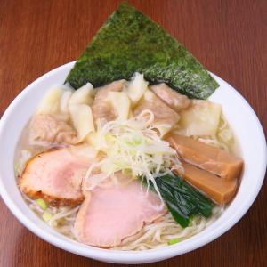 【塩ワンタン麺】920円(税込)