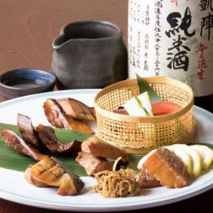 鮎、鱧、鰹、鯛など・・・四季のある国、日本料理の醍醐味は季節ごとの素材を楽しめる事。