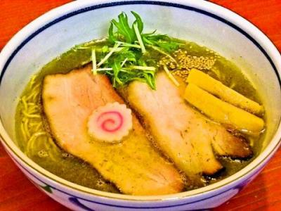 飛魚醤油麺