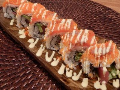 レインボーロール 並/小 (Other sushi)