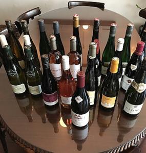 ソムリエが厳選したワインが豊富なお店！月単位でワインリストも更新されます。