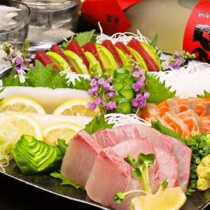 地元福岡の魚屋さんから仕入れる新鮮な刺お刺身料理が登場！『本日のお刺身盛り合せ』