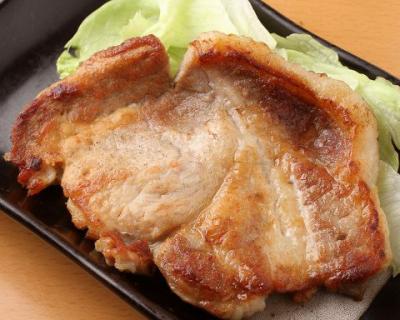 バームクーヘン豚ロースステーキ(130g)