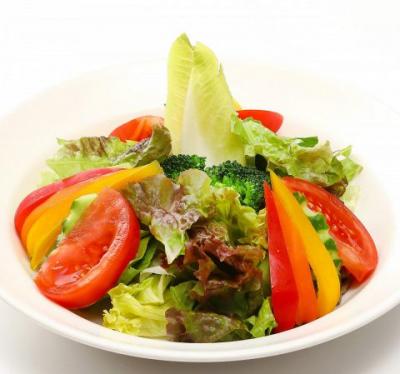 彩り野菜のサラダ
