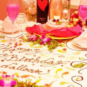 【誕生日・記念日に最適】あなたのテーブルがバースデープレートに！テーブルを彩るテーブルアート