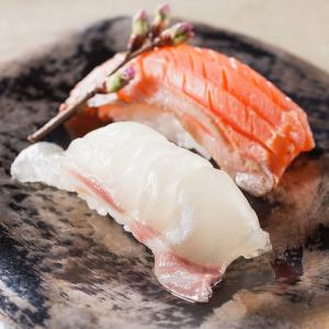 『真鯛』と『とろサーモン』の握り寿司