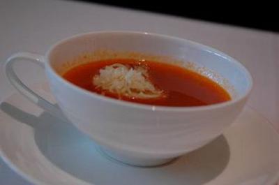 スープ・ド・ポワソン(魚介のサフランが香る裏漉しスープ)