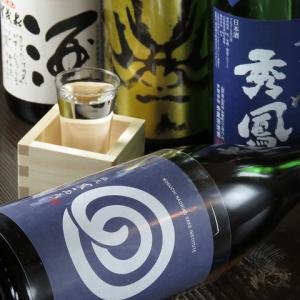 その時期によって銘柄が変わる日本酒が多数◇串揚げと相性◎