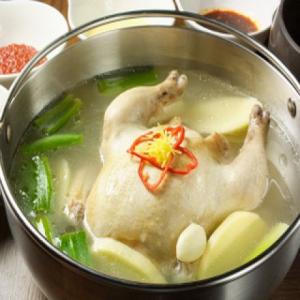韓式鶏水炊きタッカンマリセット(選べるチヂミ+〆の韓式うどん付)