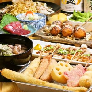 【充実のアラカルト】定番串カツからデザート串、たこ焼きやどて焼きなど大阪の定番料理もございます！