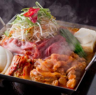 韓国風鉄板鍋～ホルモン鍋・ミックス鍋・和牛鍋～