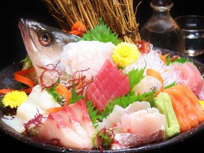 日本海の旬だけにこだわった鮮魚3点盛り合わせ