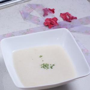 【スープ】里芋・ニンニク・唐辛子のクリームポタージュ