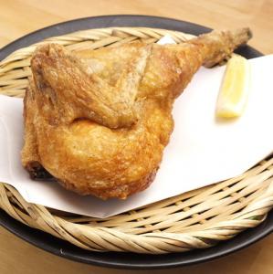 [北千住駅前居酒屋]当店自慢！鳥取県の銘柄鶏「大山鶏」を素揚げした「大山鶏パリパリ半身揚げ」！