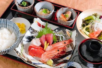 天然地魚と天ぷら和定食 一粋