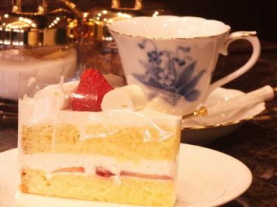 ケーキセット(ショートケーキ+貴族オリジナルブレンド)