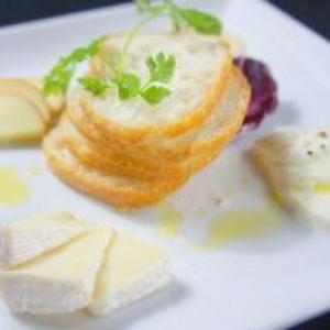 欧州チーズと生ハム＆サラミプレート