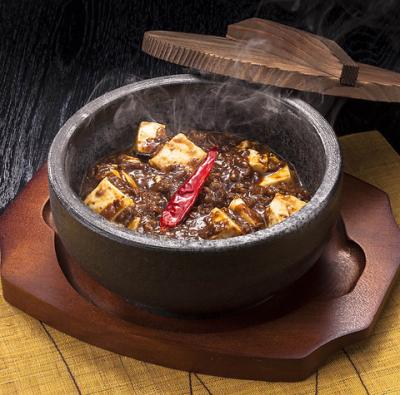 単品料理も充実、看板メニューは辛さがヤミつきになる石鍋を使った麻婆豆腐☆