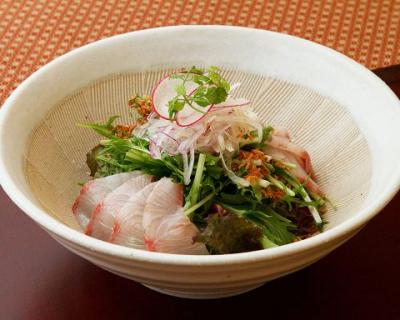 鮮魚と京水菜のはりはりサラダ
