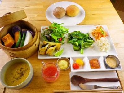 Organic Cafe M2(おーがにっくかふぇえむに)