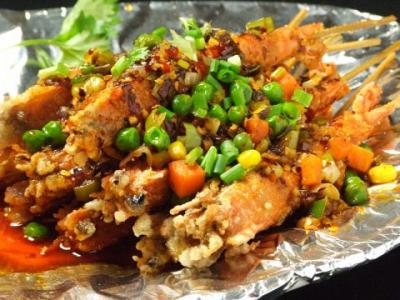天府串串蝦(蝦の辛味串焼き)
