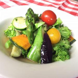 あったか野菜のサラダ～アンチョビガーリックソース