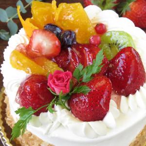 【ネット予約可能】ホワイトホールケーキ