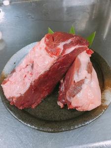 天然のジビエを含む色んなお肉を最適な調理法で召し上がれます◎